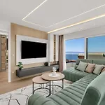 Dream - La Luna Apartment